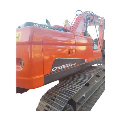 25 tonnes de Doosan DX225LC Excavateur à rouleaux d'occasion avec 0-2000 heures de travail en bon état