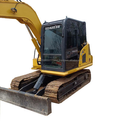 Excavateur Komatsu PC100 de 10 tonnes d'occasion avec cylindres hydrauliques originaux à Shanghai