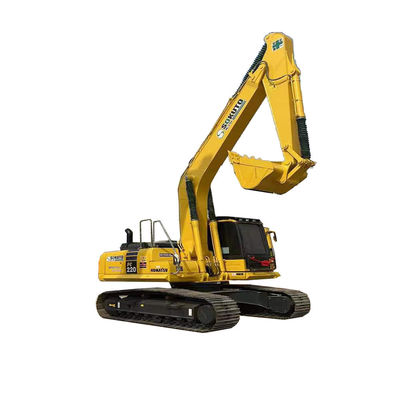 Excavateur Komatsu PC220 d'occasion avec une capacité de seau de 1,2 M3 et une puissance de 119 kW à un prix abordable