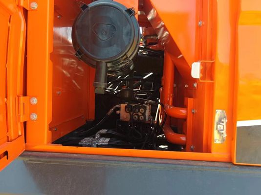 Excavateur Doosan DX300 d'occasion modèle 2016 30000 kg Poids de la machine pour le creusement lourd
