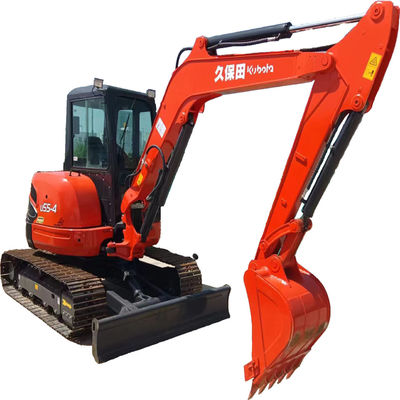 Livraison de 5,5 tonnes de mini-excavatrice utilisée Kubota U55 avec une capacité de seau de 0,5 m3