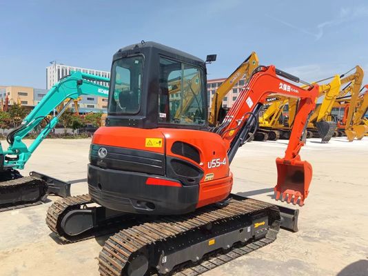 Mini excavateur d'occasion 5,5 tonnes Kubota U55 Excavateur d'occasion avec soupape hydraulique d'origine
