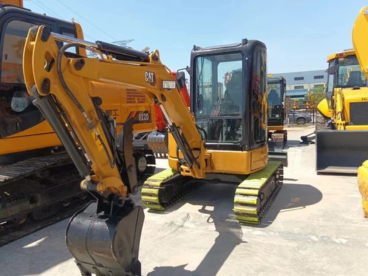 Excavateur hydraulique original de 3,5 tonnes Caterpillar 303.5 à vendre au Japon