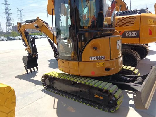 Excavateur à soupape hydraulique d'origine CAT 303.5 Japon à vendre