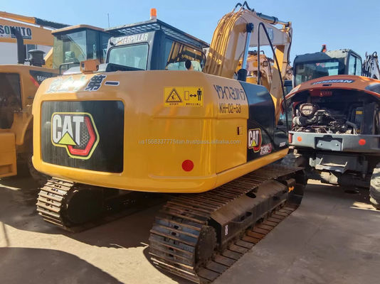 CAT 313 Excavatrice utilisée par un creuseur et équipée d'une machine à chenilles à cylindre hydraulique originale