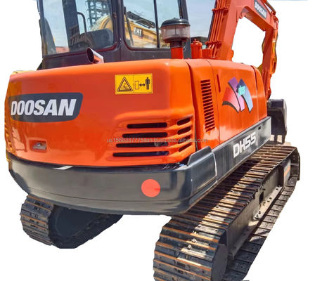 Excavateur DOOSAN DH55 d'occasion 6TON Machine de construction hydraulique à bonne efficacité