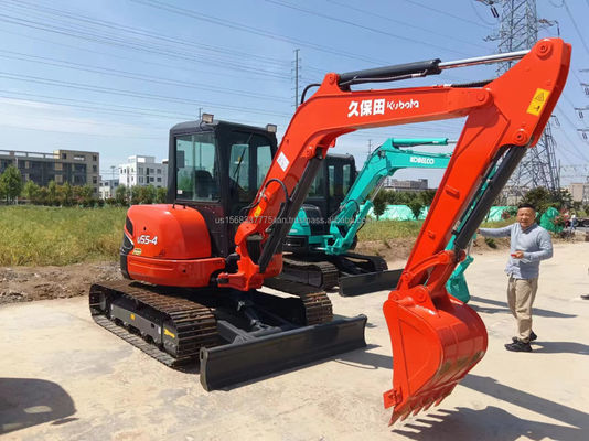 5.5tonne KUBOTA KXU55 Mini Excavator utilisée en 2016 avec les caractéristiques et les composants de base