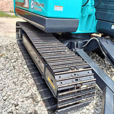 Kobelco SK75-8 Excavateur hydraulique en bon état et poids de fonctionnement de 9 tonnes