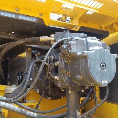 40 tonnes KOMATSU PC 400 PC400-8 Excavatrice utilisée grande machine soupape hydraulique d'origine