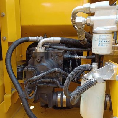 Grande excavatrice Komatsu PC130 de 13 tonnes d'occasion avec cylindre hydraulique original