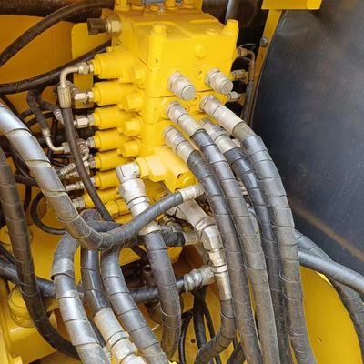 Grande excavatrice Komatsu PC130 de 13 tonnes d'occasion avec cylindre hydraulique original
