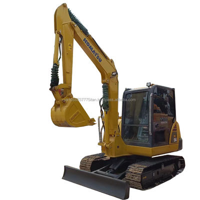 Excavatrice utilisée Komatsu PC56-7 avec 0 à 2000 heures de travail et soupape hydraulique d'origine