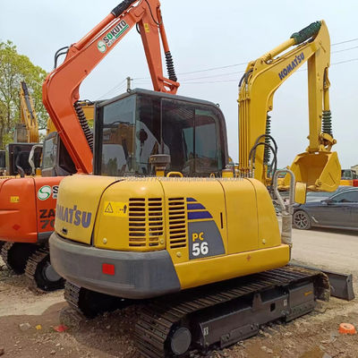 Excavatrice utilisée Komatsu PC56-7 avec 0 à 2000 heures de travail et soupape hydraulique d'origine