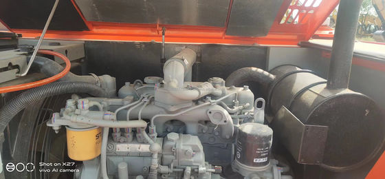 Excavatrice utilisée Hitachi ZX70 avec vanne hydraulique d'origine et poids de fonctionnement de 10 tonnes