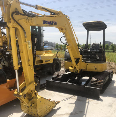 Excavateur à chenilles Komatsu PC40 2016 et en bon état utilisé pour vos projets de construction