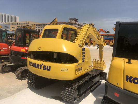 En bon état Komatsu PC60 Excavateur d'occasion 40kw et bas heures de travail 0-2000