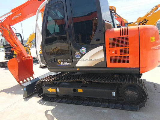Excavatrice utilisée Hitachi ZX70 avec 0 à 2000 heures de travail et pompe hydraulique d'origine