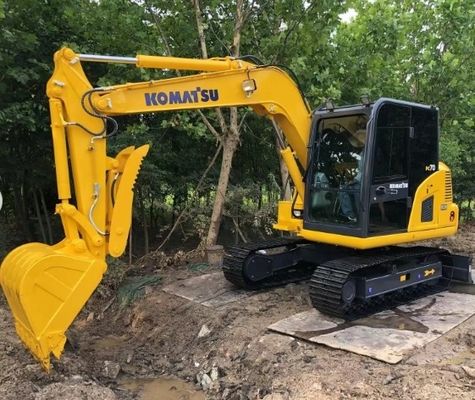 Excavateur d'occasion Komatsu PC70 7T avec une capacité de seau de 0,2 M3 et un bon état de marche