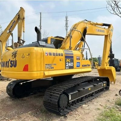 Une excavatrice Komatsu de 24 tonnes avec 119 kW de puissance et une soupape hydraulique originale à un prix abordable