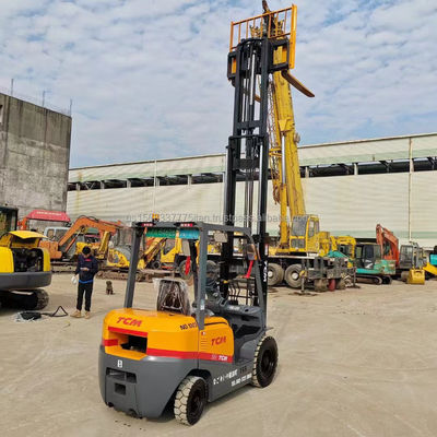 Camion élévateur à fourche d'occasion de 3 tonnes en provenance du Japon TCM Camion élévateur à fourche Fabrication avec 0-2000 heures de travail