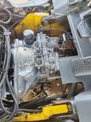 Temps de travail réduit Camion élévateur 3 tonnes Komatsu avec soupape hydraulique d'origine au Japon