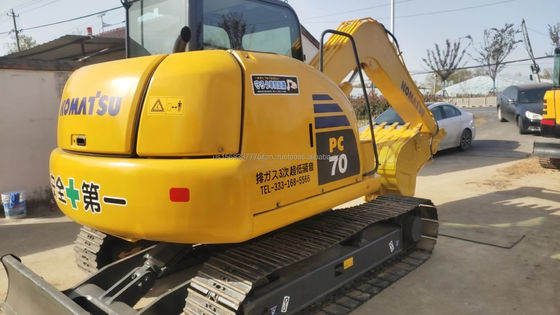 7 tonnes Komatsu PC70 Mini-excavatrice d'occasion avec cylindre hydraulique et soupape d'origine