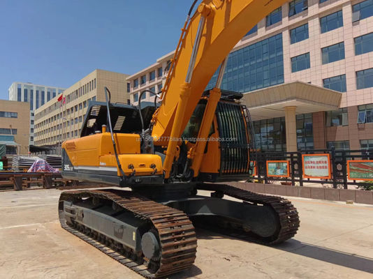 Excavateur Hyundai 305LC-9T modèle 305 en bon état en provenance de Corée