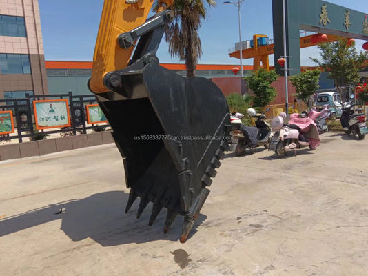 305LC-9T Modèle 30ton 305 Excavateur à rampe de Corée avec moteur Hyundai et 198kw