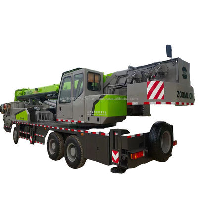 Excellente performance utilisée Zoomlion 30 tonnes grue et prête pour 0-2000 heures de travail