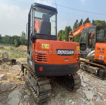 Machine de construction hydraulique de seconde main DOOSAN DH55 Excavateur avec de bonnes performances