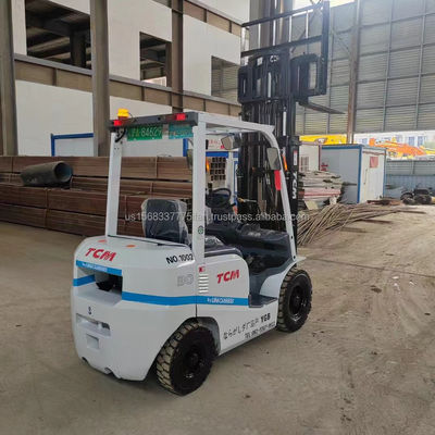 TCM 30 Camion élévateur machine utilisée pour les ateliers de matériaux de construction