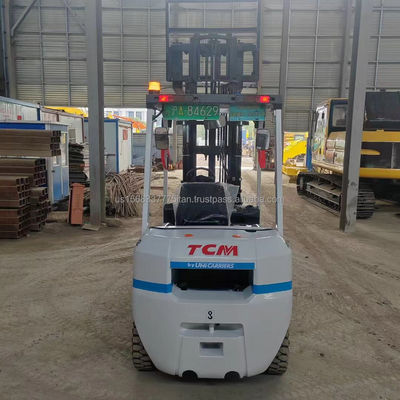 3000 kg Poids TCM 30 Chariot élévateur utilisé pour les ateliers de matériaux de construction Excellente performance
