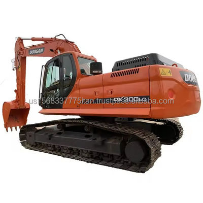 Excavateur DOOSAN DX300 d'occasion d'une capacité de 30 tonnes et cylindre hydraulique original