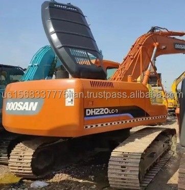 Excavateur Doosan DH220-7 utilisé et en bon état avec soupape hydraulique d'origine