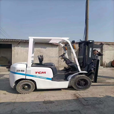 TCM 25 Camionneuse utilisée avec moteur diesel et performances puissantes de TCM