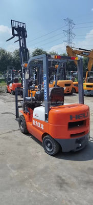 Télélivrateur héli H2000 à moteur diesel et très efficace avec une longueur de fourchette de 1000 mm