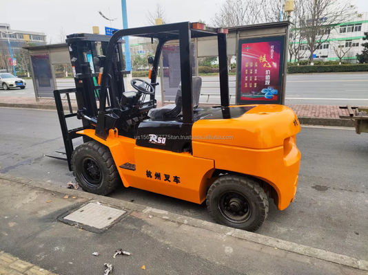 Excellent état 5000 kg Hangzhou R50 chariot élévateur utilisé pour les magasins de matériaux de construction