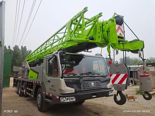 30 tonnes de grue Zoomlion utilisée avec des performances excellentes et une hauteur de levage maximale de 4,5 m