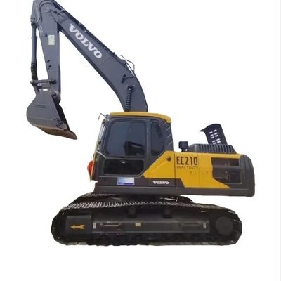 Excavateur Volvo 210 d'occasion 2016 équipé d'une soupape hydraulique originale dans le port de Shanghai