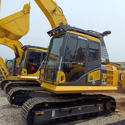 Shanghai bonne excavatrice utilisée Komatsu PC130 avec 13000 KG de poids et 48 kW de puissance