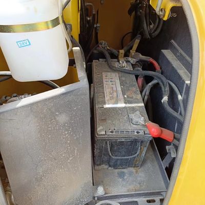 Utilisé Komatsu PC56-7 équipement de ramassage 5 tonnes Excavateur avec 0,22M3 capacité de seau