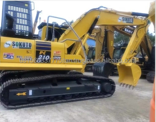 2023 Année Komatsu PC210 Excavator avec 1,5M3 capacité de seau et soupape hydraulique originale