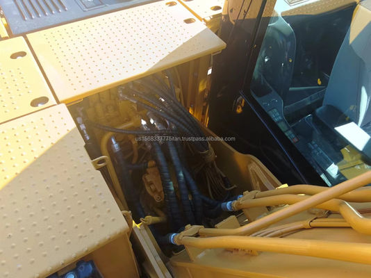 Le Japon utilise une pelle Caterpillar 312D2GC en bon état pour les magasins de matériaux de construction