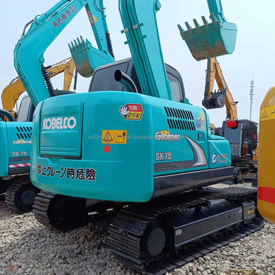 Kobelco SK75-8 Excavatrice hydraulique à rampe avec 0 à 2000 heures de travail et 9 tonnes de poids