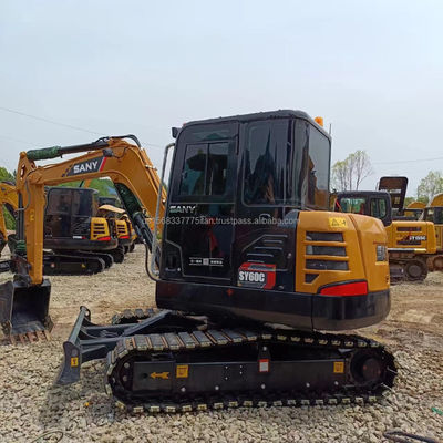 Excavateur Sany SY60C d'occasion avec cylindre hydraulique d'origine et excellente performance