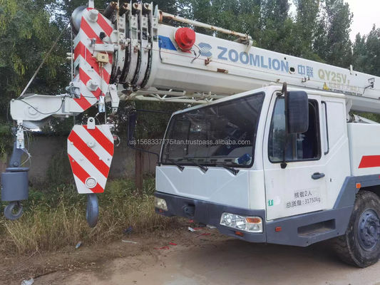 ZOOMLION Grue de 25 tonnes, d'excellentes performances et de grande capacité de chargement