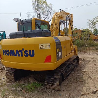 Excavateur PC110 Komatsu d'occasion avec 0 à 2000 heures de travail et cylindre hydraulique d'origine