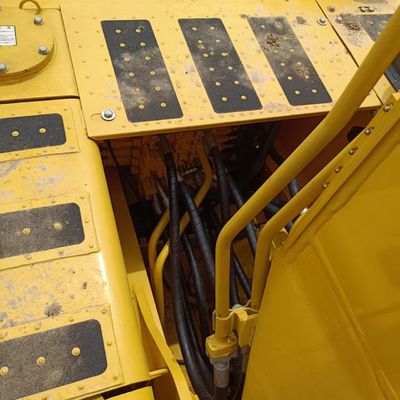 22 tonnes de poids de fonctionnement Komatsu PC220 équipement de construction d'occasion sur le marché