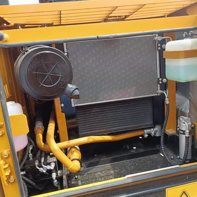 73 kw SANY SY135C Grande excavatrice hydraulique 13000 KG machine à creuser pour déplacer la terre