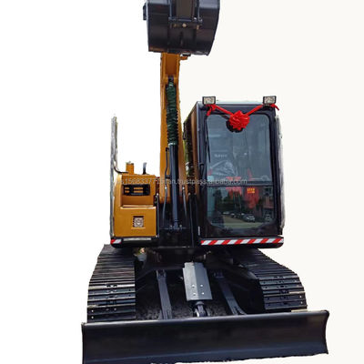 Excavateur SANY SY75C en excellent état de fonctionnement avec construction durable